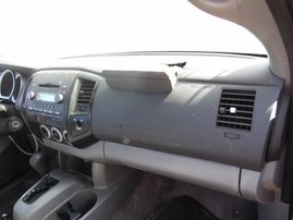 2005 TOYOTA TACOMA TAN STD CAB 2.7L AT 2WD Z18190